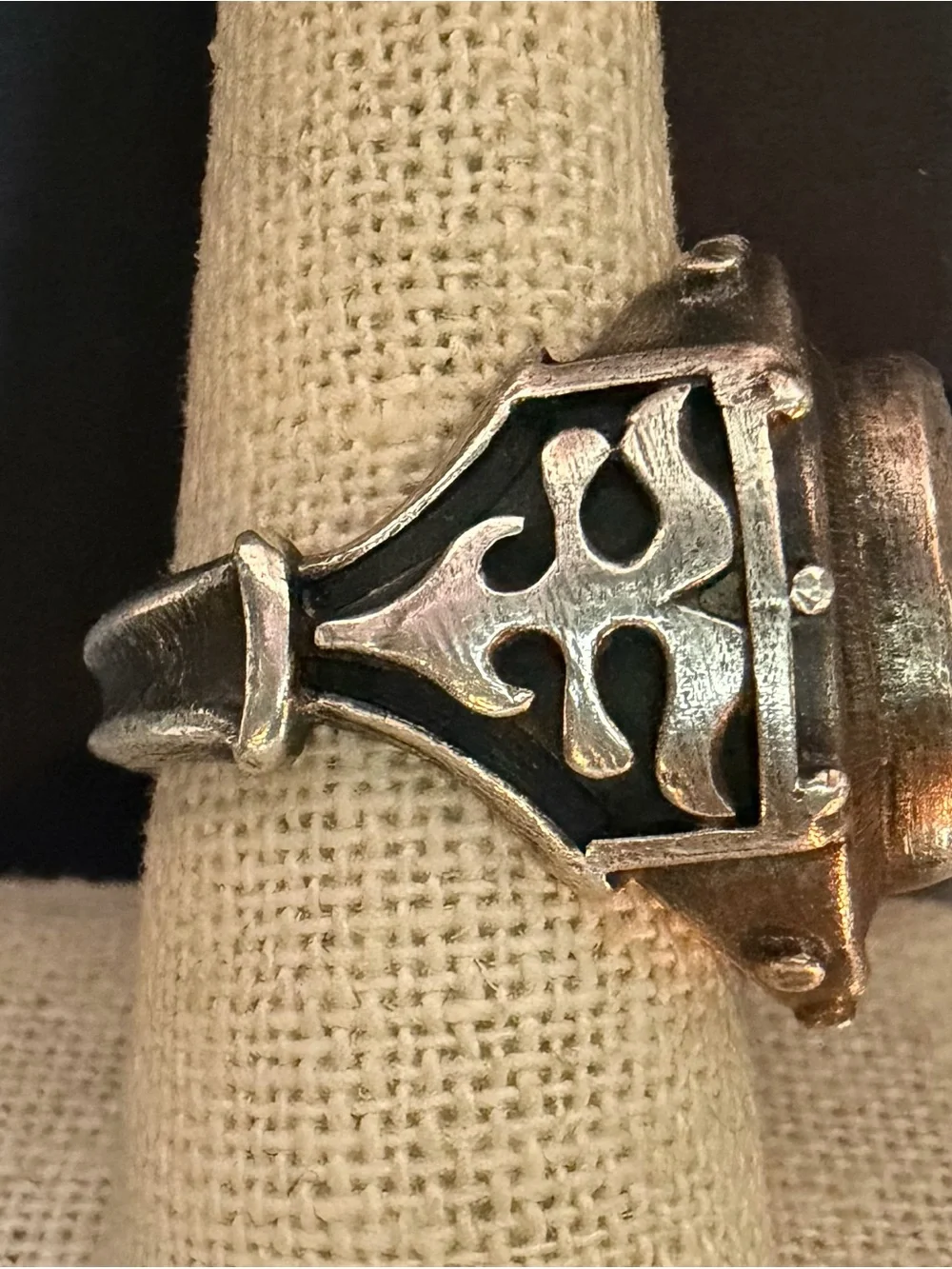 Heidi Nahser Fink Handcrafted Sterling Silver Statement Size 9 Ring